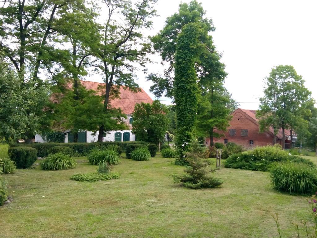 Dwor Mulawki Villa Buitenkant foto